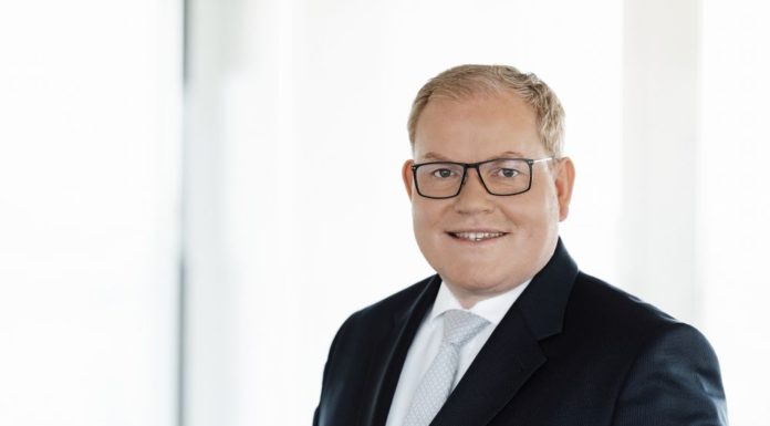 Dr Peter Güllmann, Bank im Bistum Essen