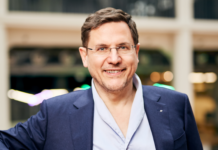 Carsten Kraus ist von BAND zum Business Angel des Jahres 2024 ausgezeichnet wurden (c) BAND